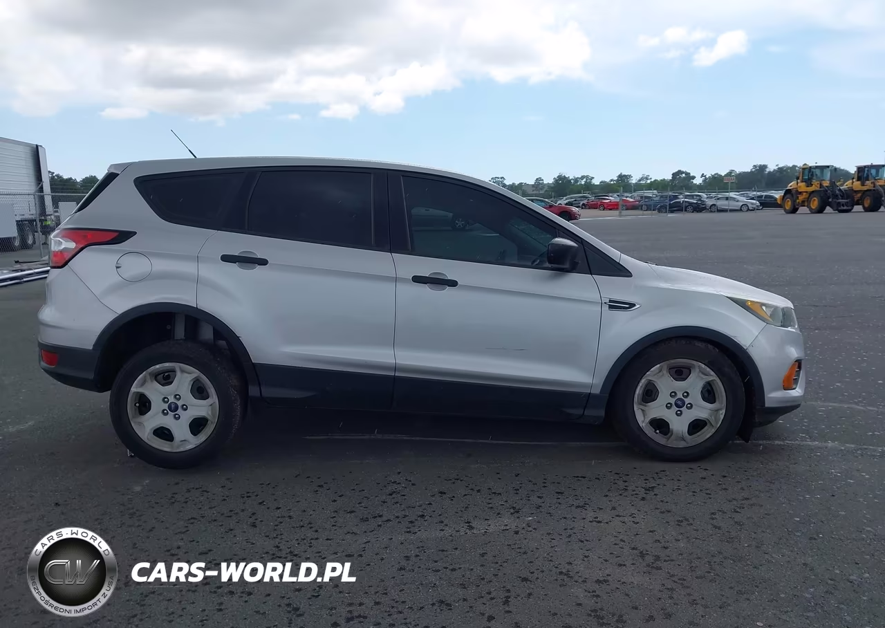 2018 Ford Escape S VIN:1FMCU0F70JUA88849 - 14