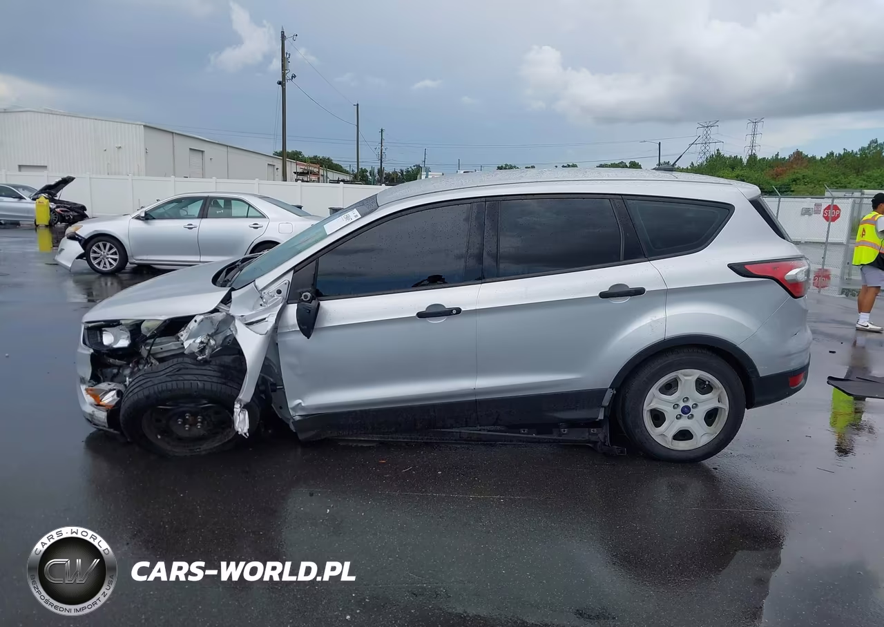 2018 Ford Escape S VIN:1FMCU0F70JUA88849 - 15