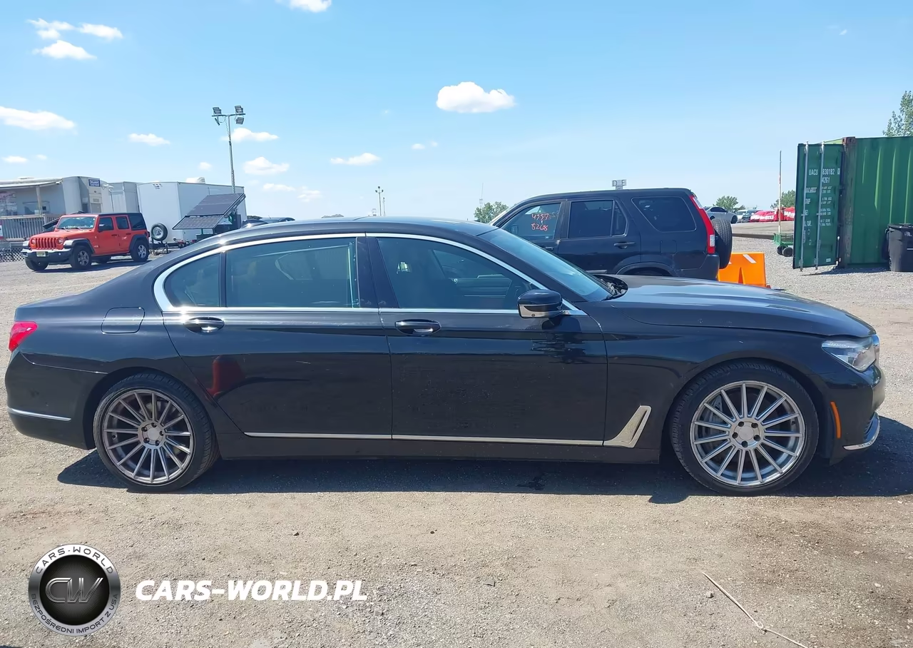 2017 BMW Alpina B7 xDrive VIN:WBA7F2C57HG421360 - 13