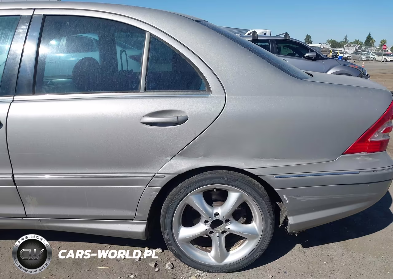 2005 Mercedes-Benz C 230 Kompressor Sport VIN:WDBRF40J75F624239 - 19