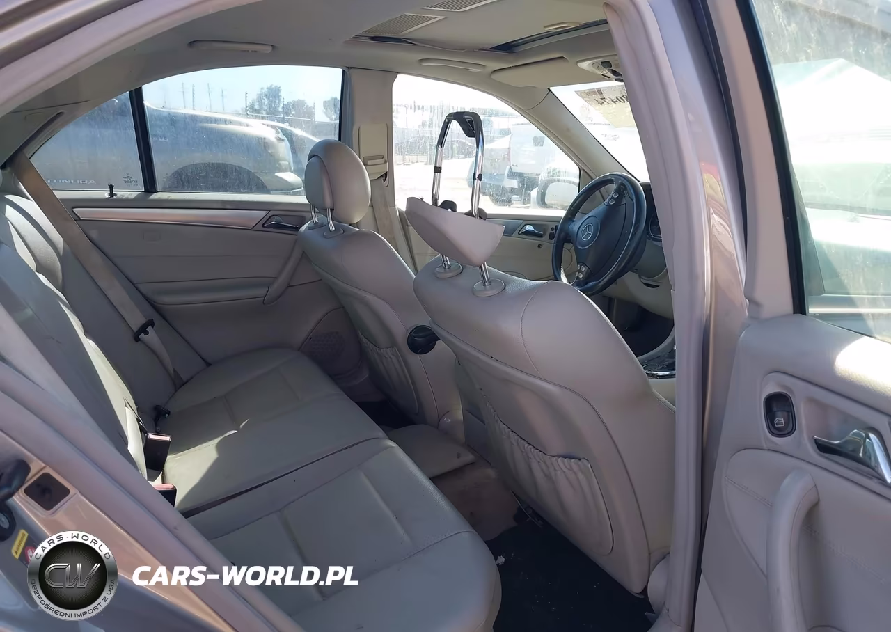 2005 Mercedes-Benz C 230 Kompressor Sport VIN:WDBRF40J75F624239 - 8