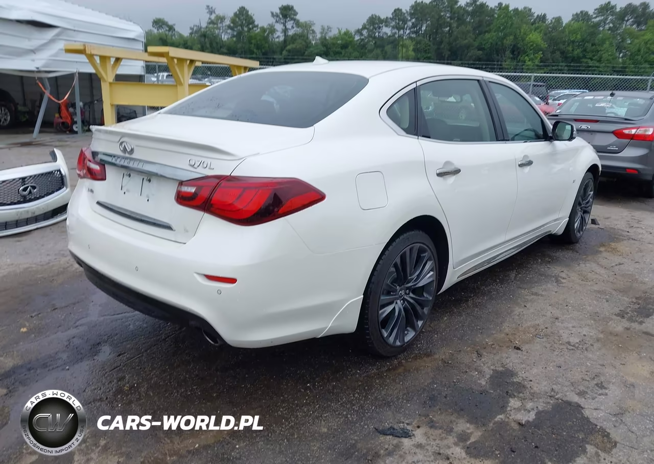 2017 Infiniti Q70L 3.7X VIN:JN1BY1PRXHM210415 - 4