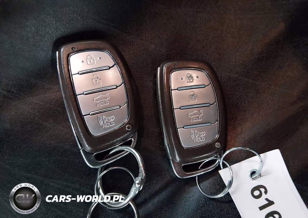 2019 Hyundai Elantra Value Edition VIN:5NPD84LF8KH479291 - 11