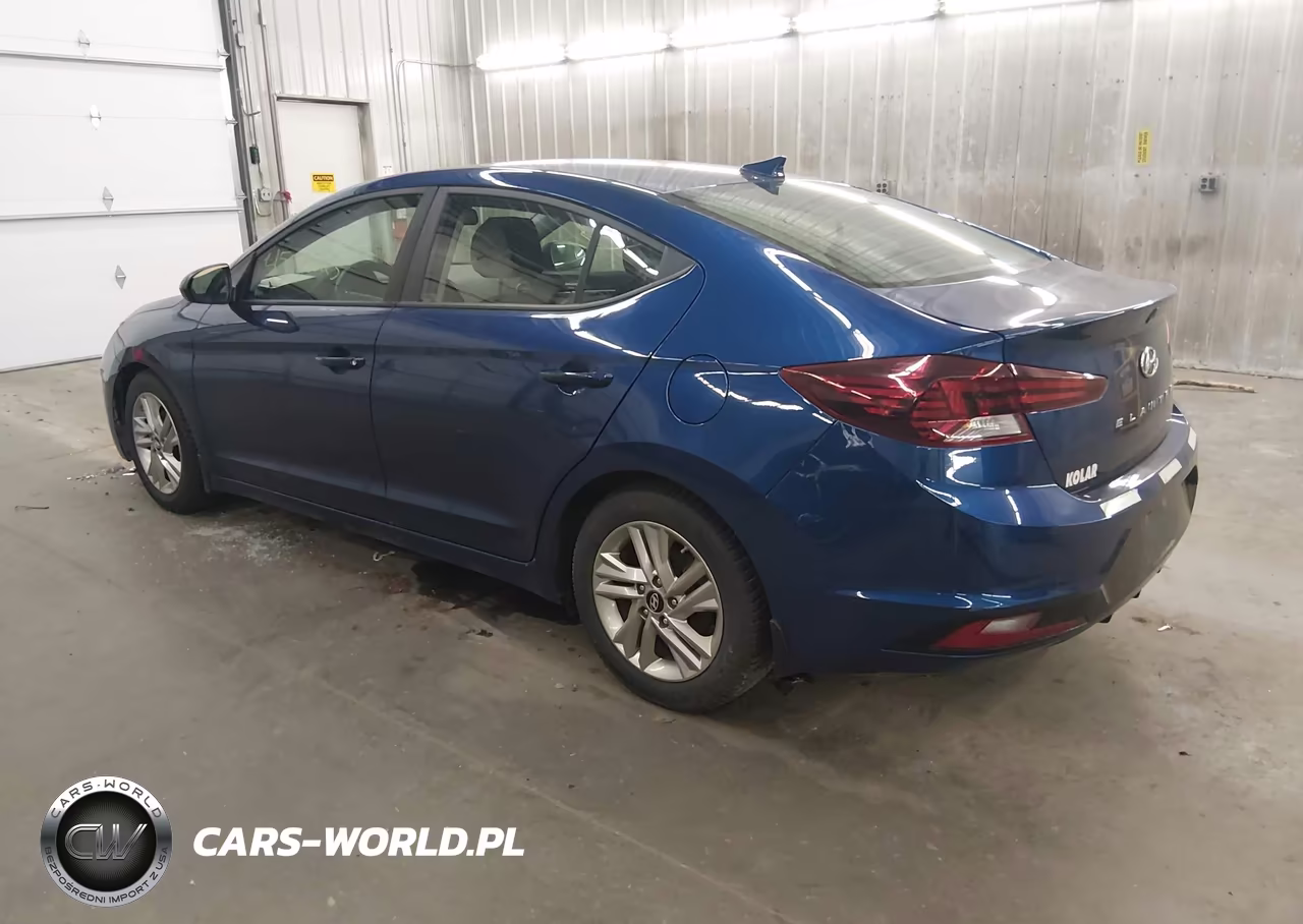 2019 Hyundai Elantra Value Edition VIN:5NPD84LF8KH479291 - 3