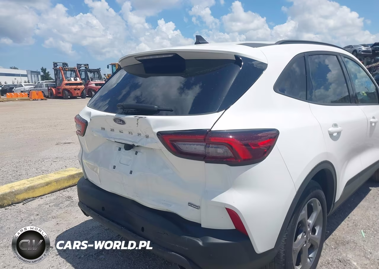 2025 Ford Escape St-Line VIN:1FMCU0MZ1SUA71547 - 14
