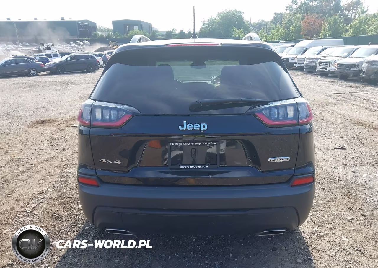 2022 Jeep Cherokee Latitude Lux 4X4 VIN:1C4PJMMX3ND535981 - 16