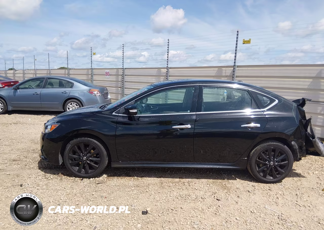 2018 Nissan Sentra Sr VIN:3N1AB7AP3JY255822 - 14