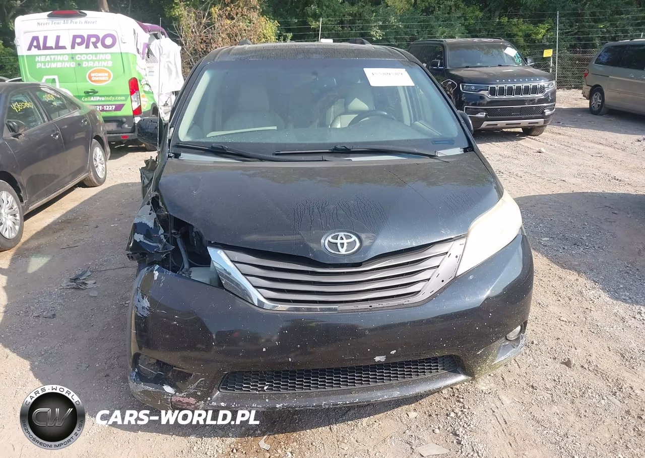 2012 Toyota Sienna Xle V6 8 Passenger VIN:5TDYK3DC1CS248116 - 18