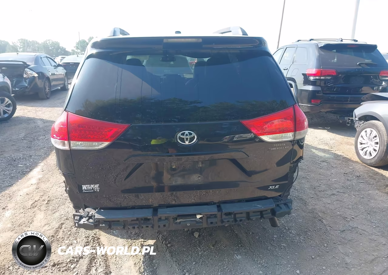 2012 Toyota Sienna Xle V6 8 Passenger VIN:5TDYK3DC1CS248116 - 6