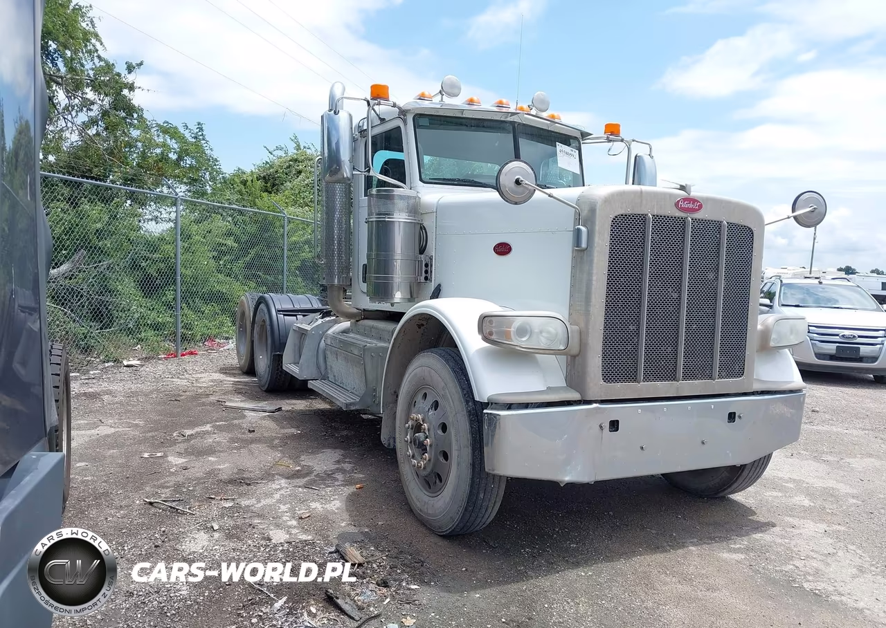 2017 Peterbilt 389