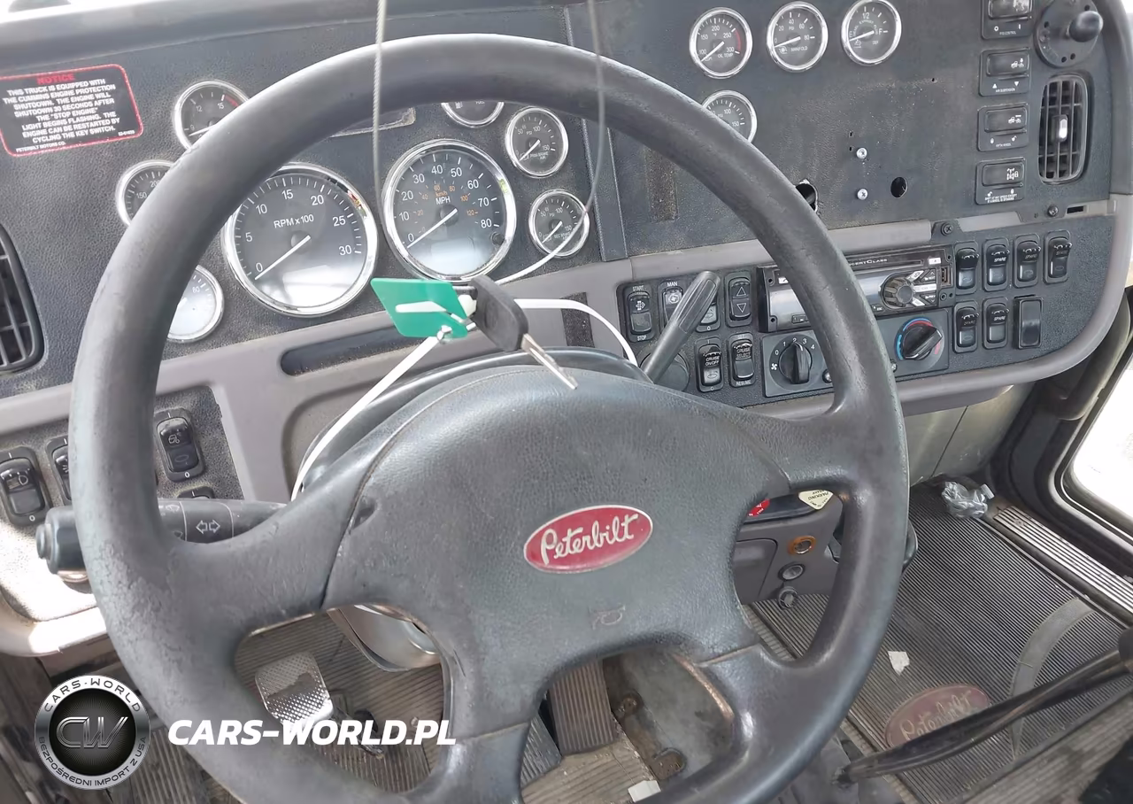 2017 Peterbilt 389 VIN:1XPXD79X8HD391316 - 10