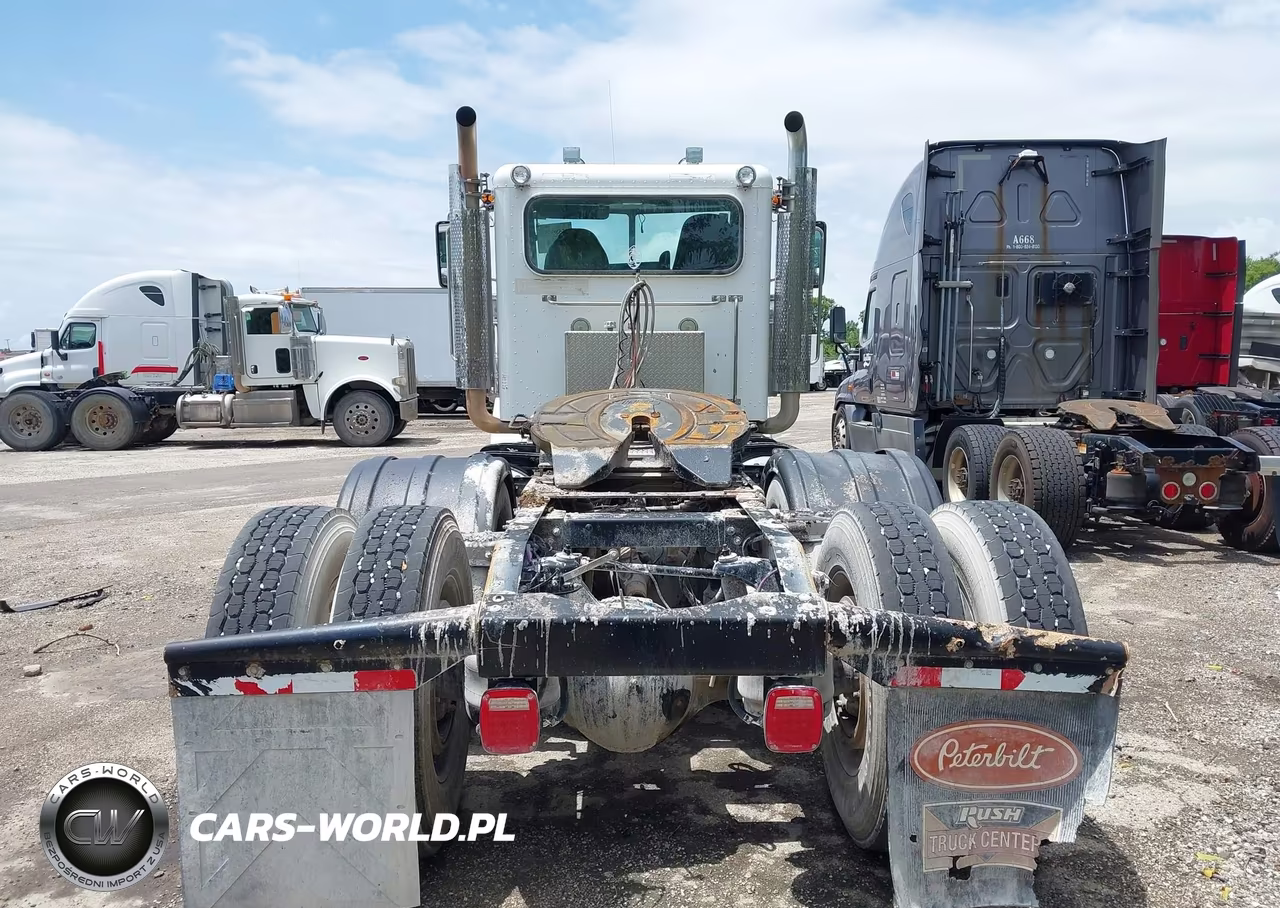 2017 Peterbilt 389 VIN:1XPXD79X8HD391316 - 15
