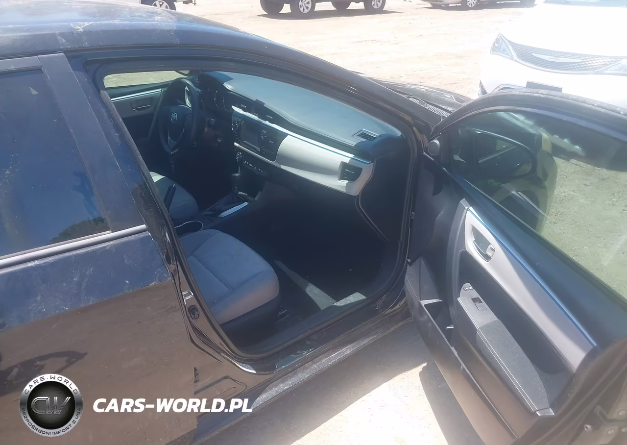 2015 Toyota Corolla Le VIN:5YFBURHE7FP256927 - 5