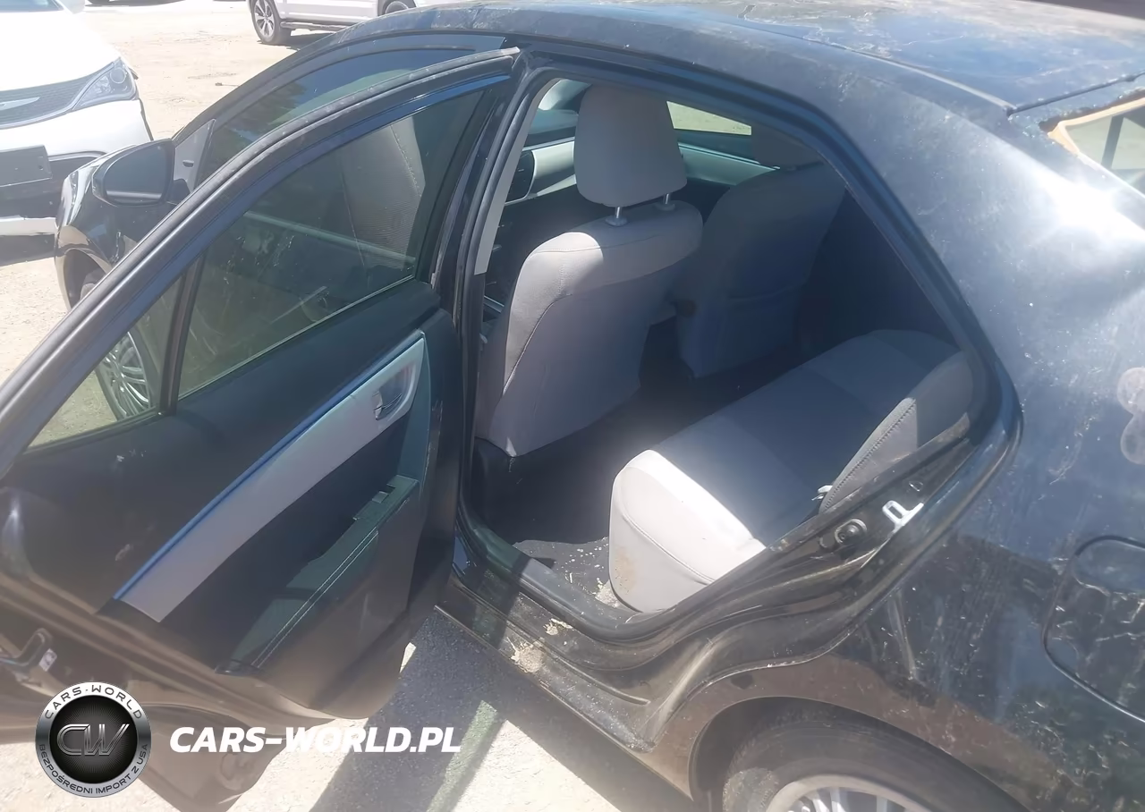 2015 Toyota Corolla Le VIN:5YFBURHE7FP256927 - 8