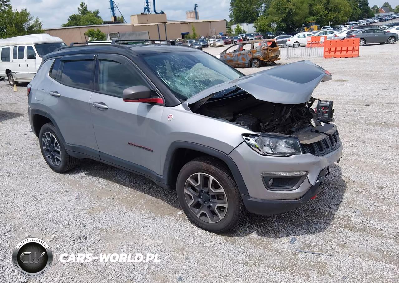 2021 Jeep Compass Trailhawk 4X4 – zdjęcie 1 z 17