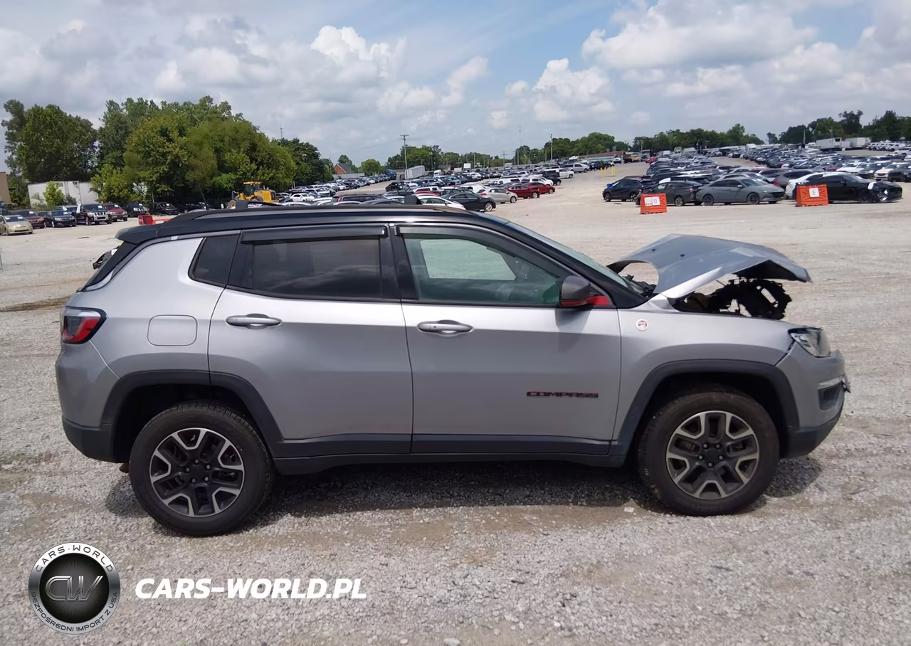 2021 Jeep Compass Trailhawk 4X4 VIN:3C4NJDDB9MT520096 - 14