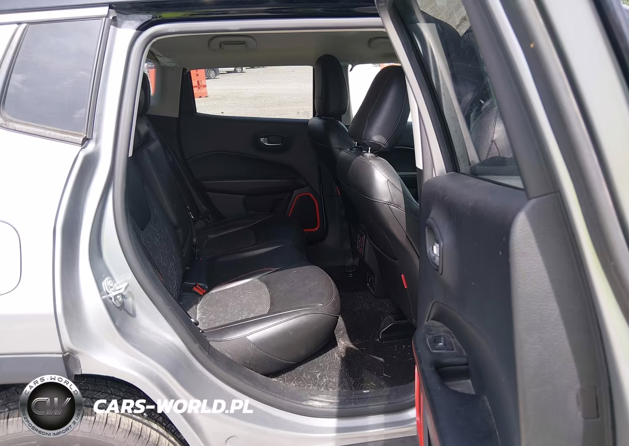 2021 Jeep Compass Trailhawk 4X4 VIN:3C4NJDDB9MT520096 - 8