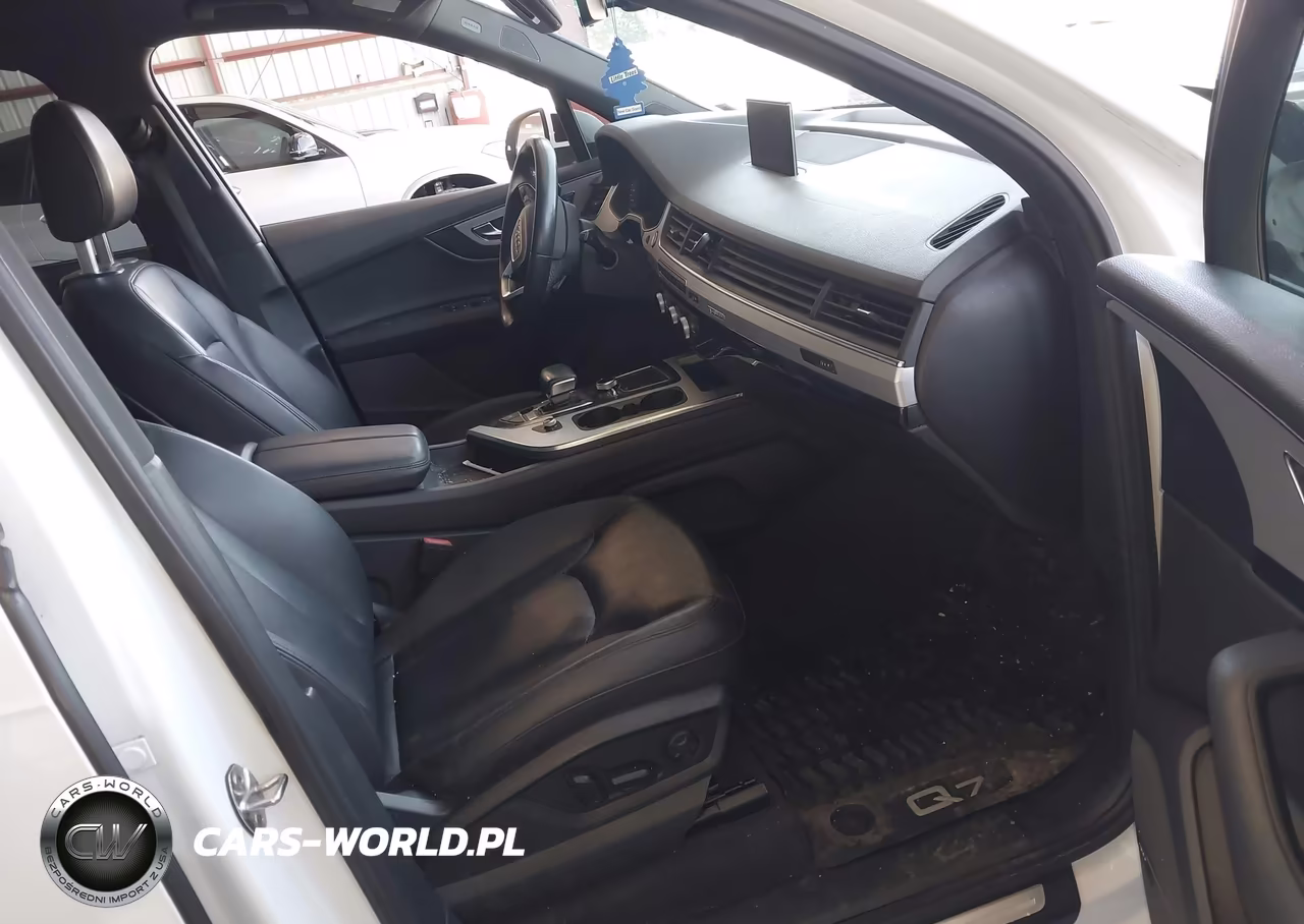 2018 Audi Q7 2.0T Premium VIN:WA1LHAF75JD018983 - 5