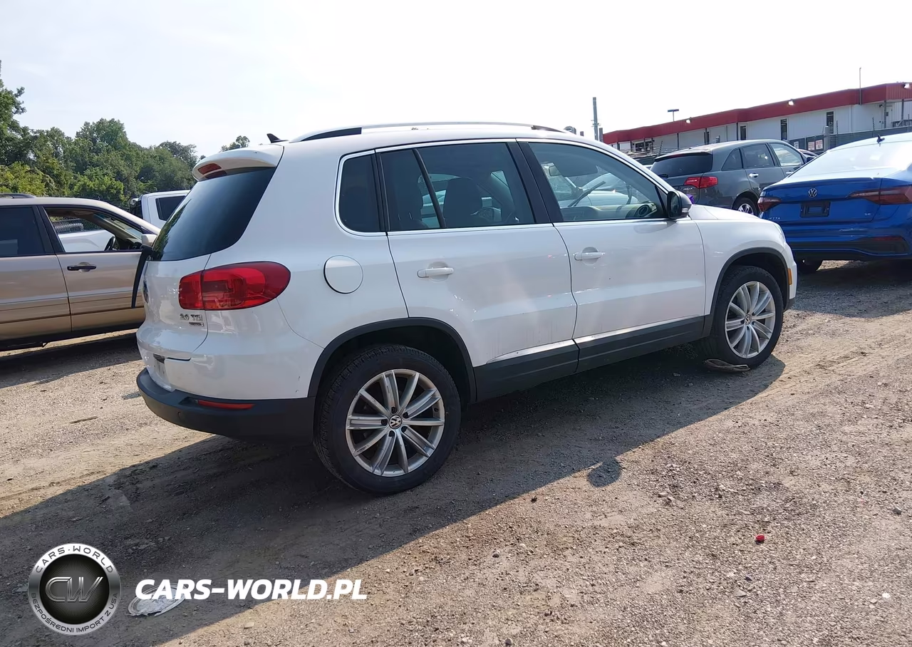 2013 Volkswagen Tiguan Se VIN:WVGBV3AX6DW090776 - 4