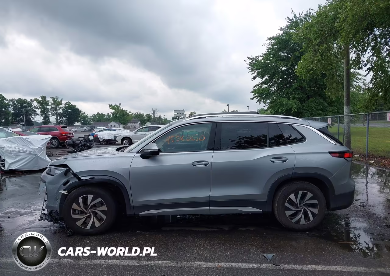 2025 Volkswagen Tiguan 2.0T S VIN:3VVBR7RM9SM048840 - 14