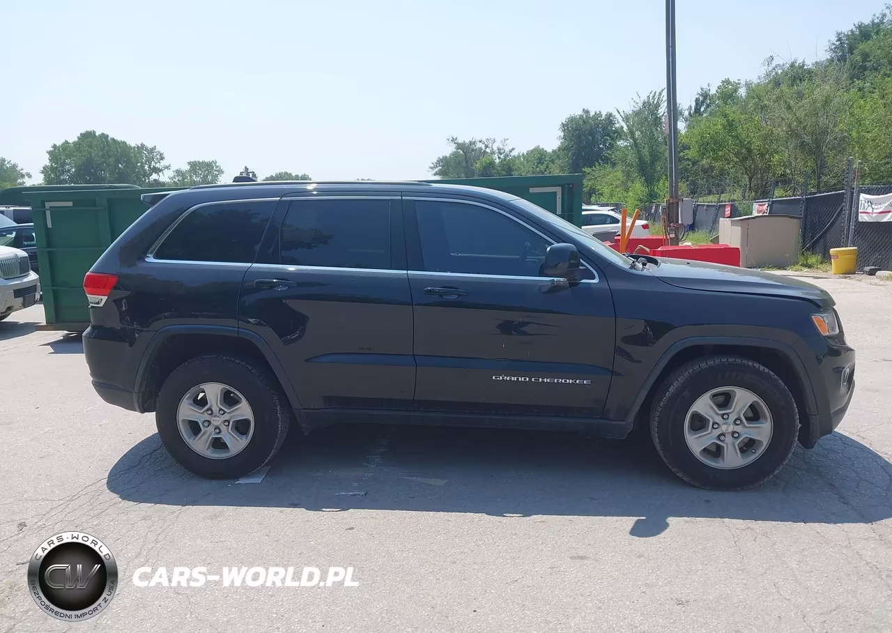 2016 Jeep Grand Cherokee Laredo VIN:1C4RJFAGXGC414477 - 13