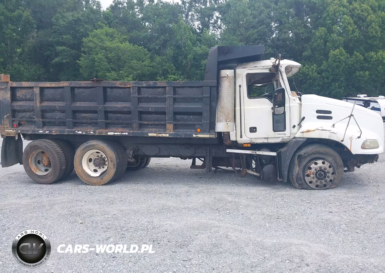 2005 Mack 600 Cxn600 VIN:1M1AK06YX5N004501 - 13