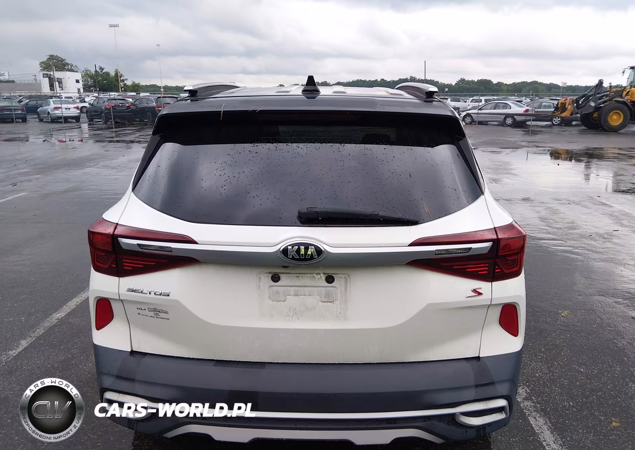 2021 Kia Seltos S VIN:KNDEUCAA9M7046460 - 16
