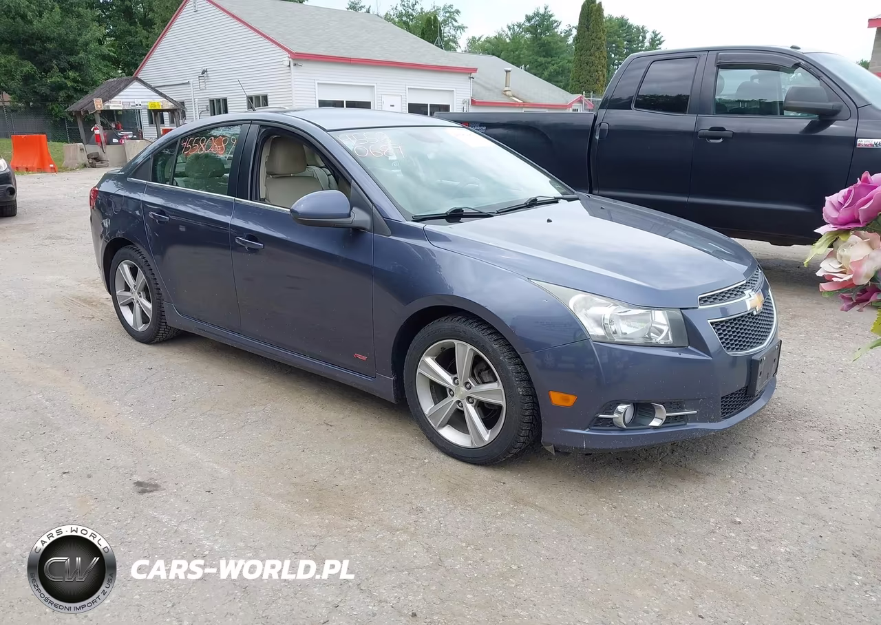 2013 Chevrolet Cruze 2Lt Auto – zdjęcie 1 z 15