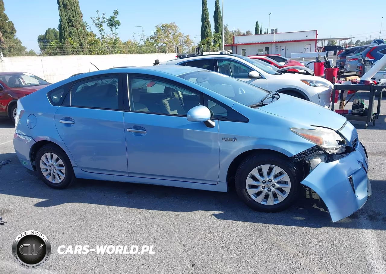 2014 Toyota Prius Plug-In VIN:JTDKN3DP5E3053236 - 15