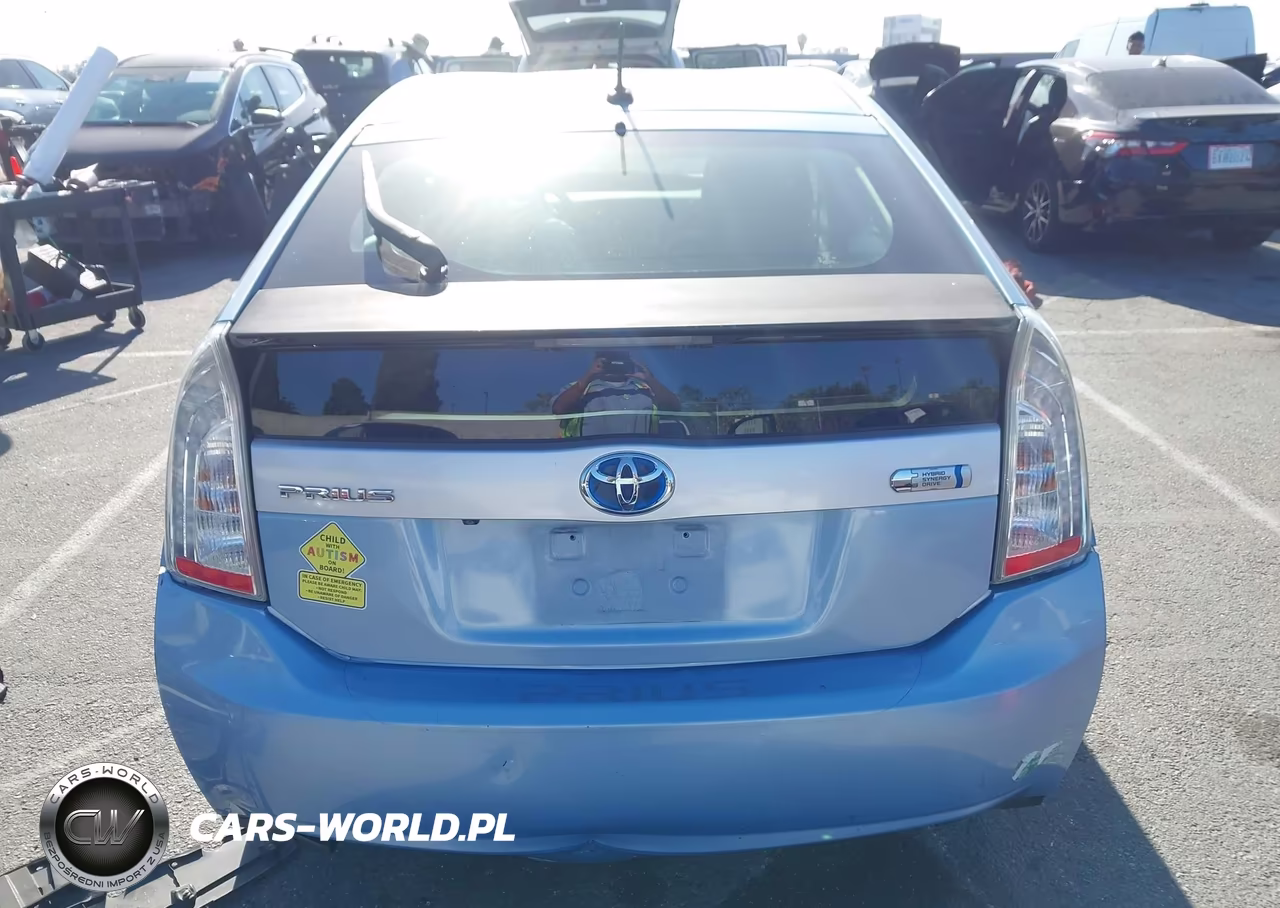 2014 Toyota Prius Plug-In VIN:JTDKN3DP5E3053236 - 18