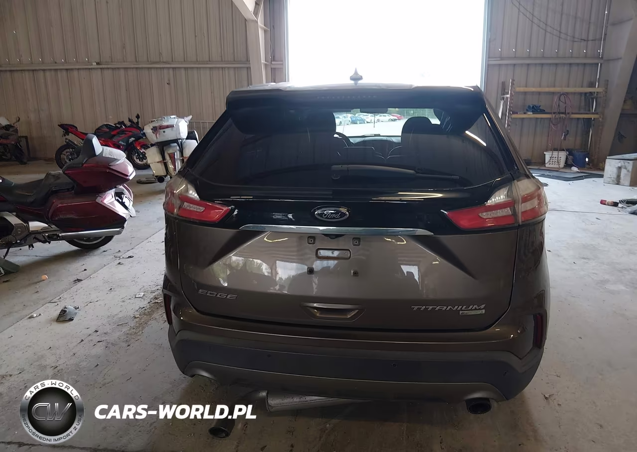 2019 Ford Edge Titanium VIN:2FMPK3K99KBB70456 - 16