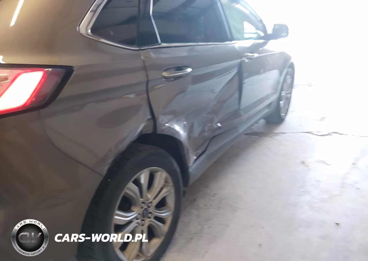 2019 Ford Edge Titanium VIN:2FMPK3K99KBB70456 - 17