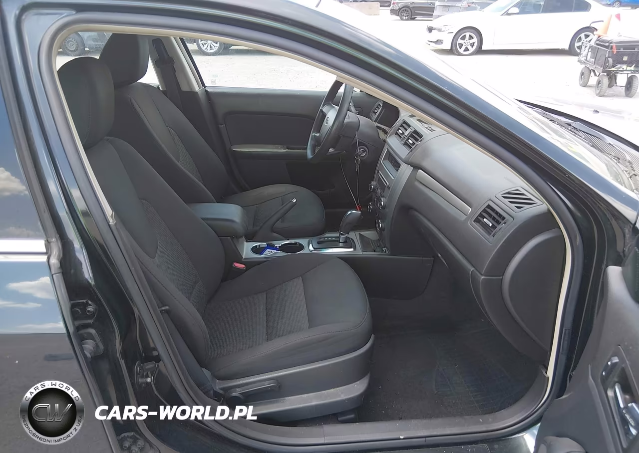 2010 Ford Fusion Se VIN:3FAHP0HA3AR132446 - 5