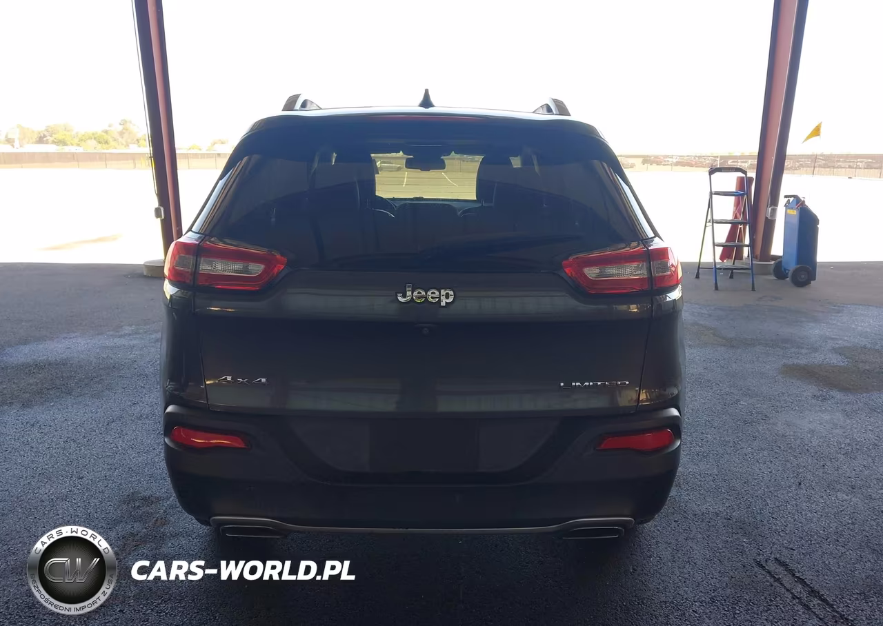 2015 Jeep Cherokee Limited VIN:1C4PJMDSXFW693244 - 16