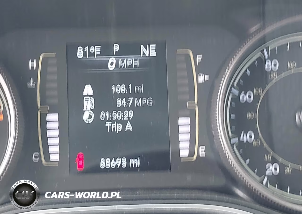 2019 Jeep Cherokee Latitude 4X4 VIN:1C4PJMCBXKD449472 - 15