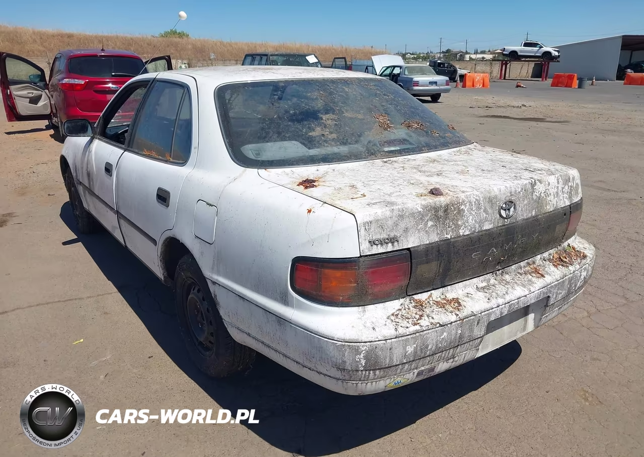 1992 Toyota Camry Dlx VIN:JT2SK11E6N0025746 - 3