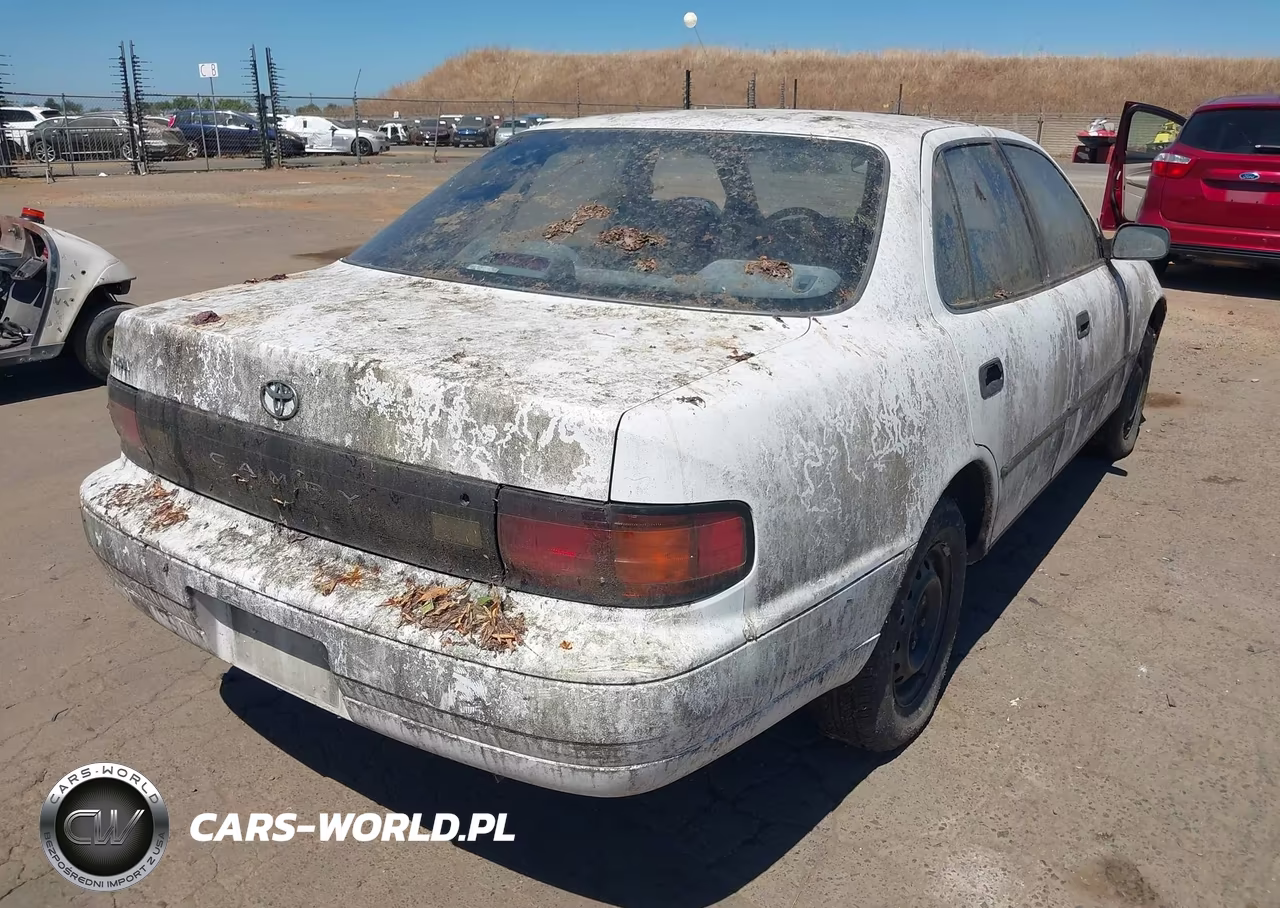 1992 Toyota Camry Dlx VIN:JT2SK11E6N0025746 - 4