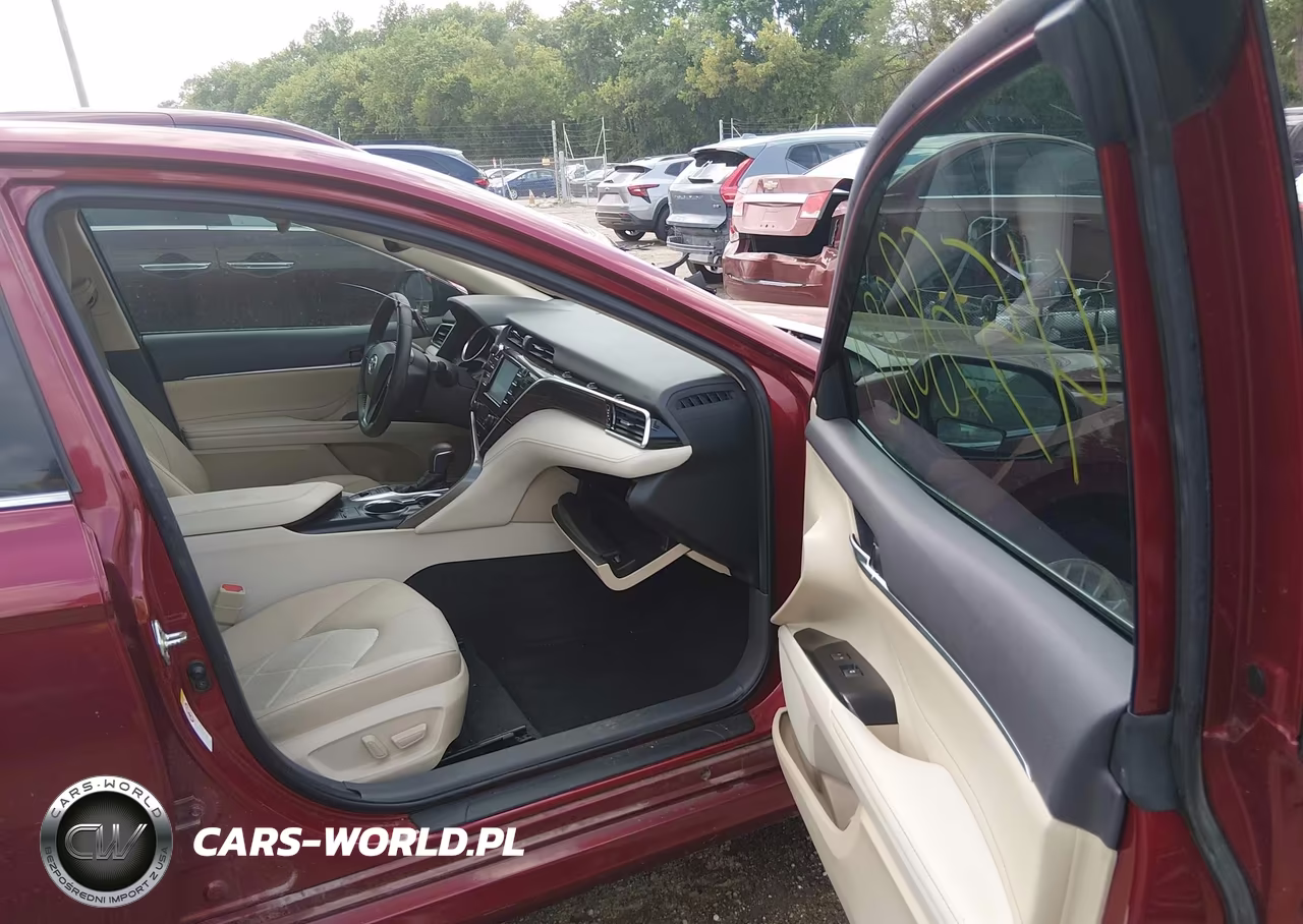 2018 Toyota Camry Xle VIN:4T1B11HK9JU547596 - 5