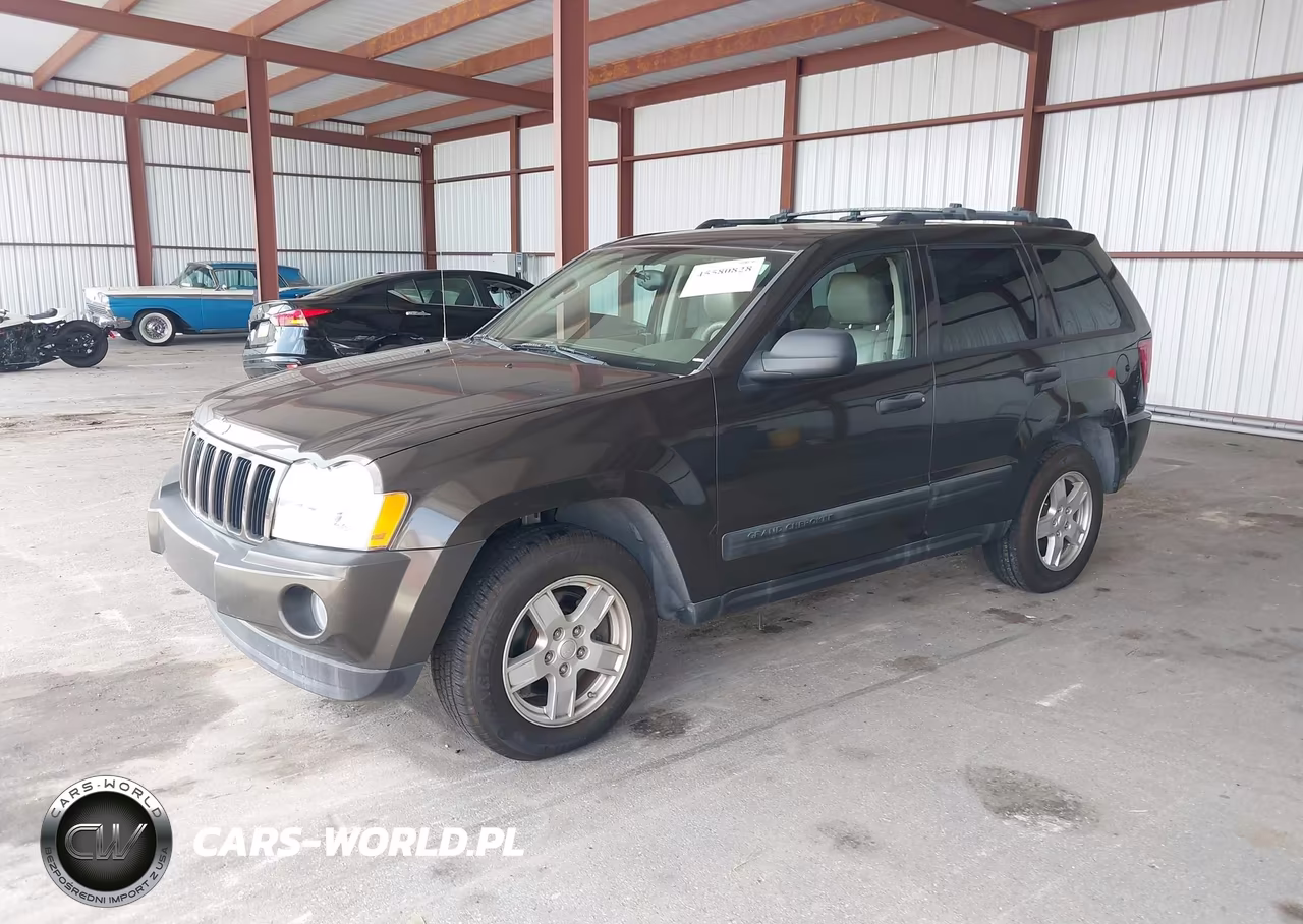 2005 Jeep Grand Cherokee Laredo VIN:1J4HS48N55C559449 - 2