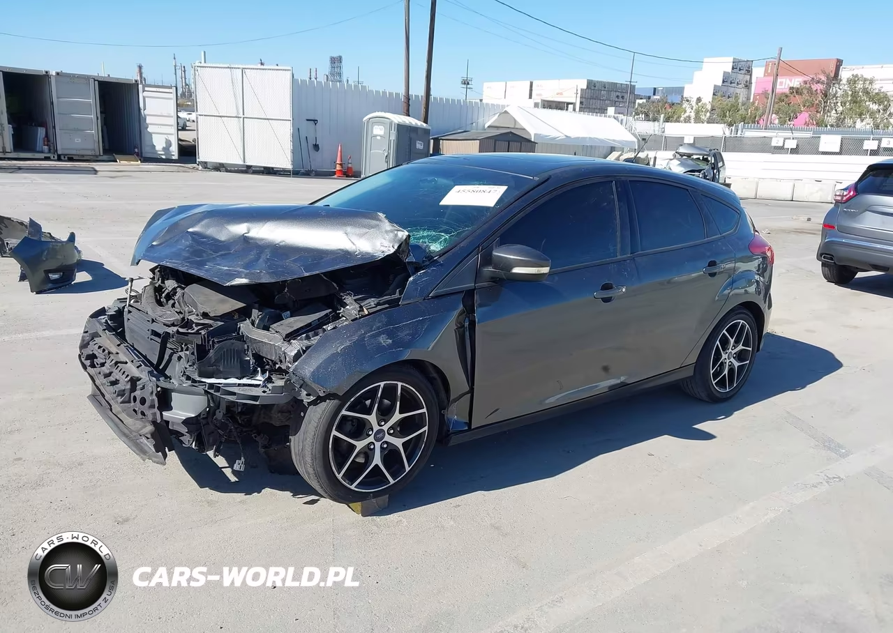 2018 Ford Focus Sel VIN:1FADP3M20JL223963 - 2