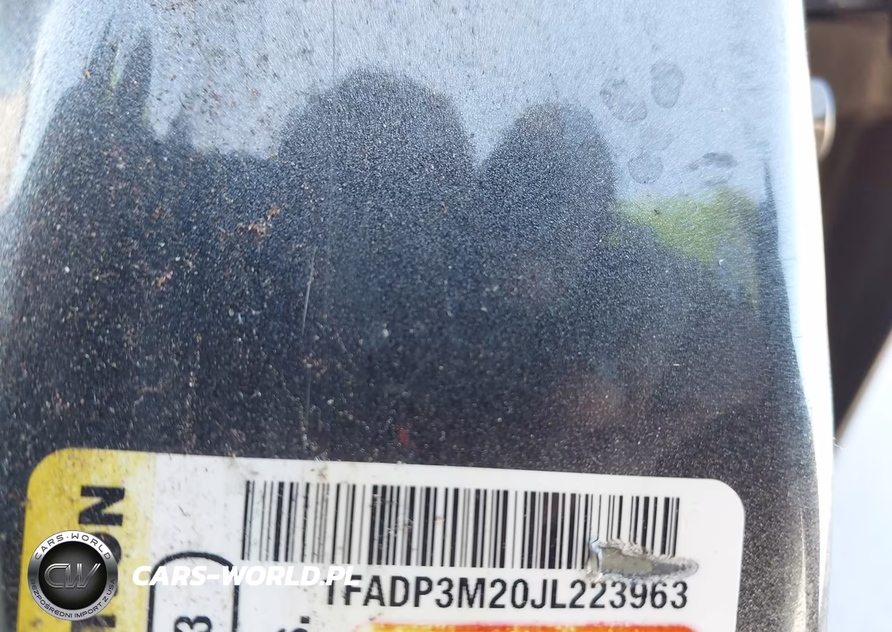 2018 Ford Focus Sel VIN:1FADP3M20JL223963 - 9