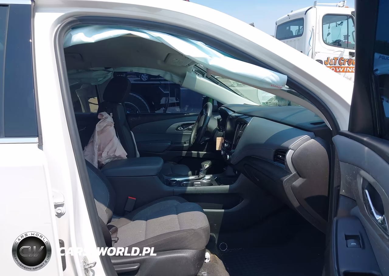 2021 Chevrolet Traverse Awd Lt Cloth VIN:1GNEVGKW1MJ110497 - 5