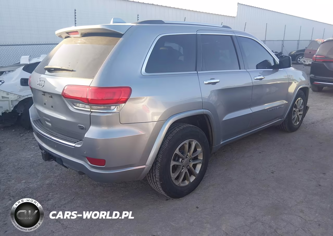 2015 Jeep Grand Cherokee Overland VIN:1C4RJFCGXFC692498 - 4