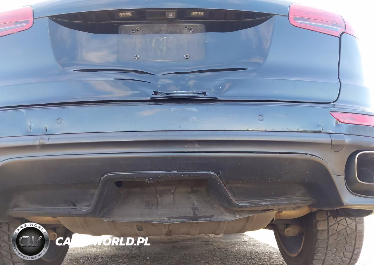 2017 Porsche Cayenne Platinum Edition VIN:WP1AA2A24HKA91902 - 18