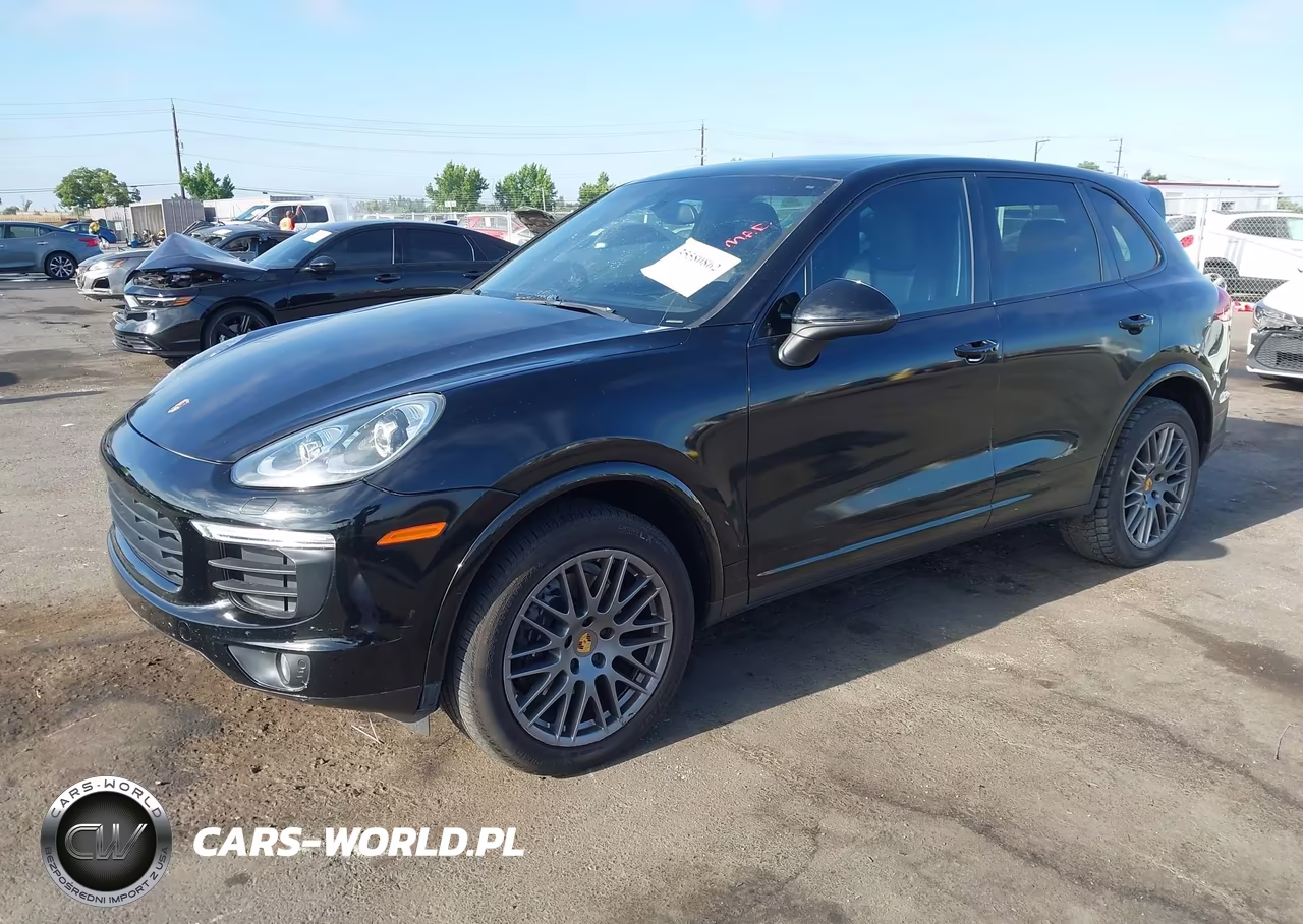 2017 Porsche Cayenne Platinum Edition VIN:WP1AA2A24HKA91902 - 2