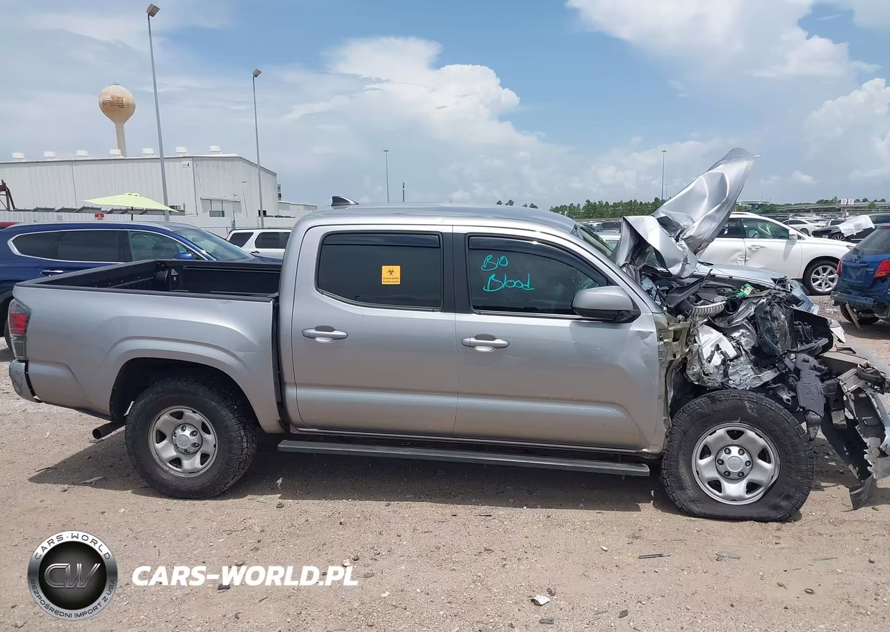 2018 Toyota Tacoma Sr VIN:5TFAX5GN4JX114378 - 13