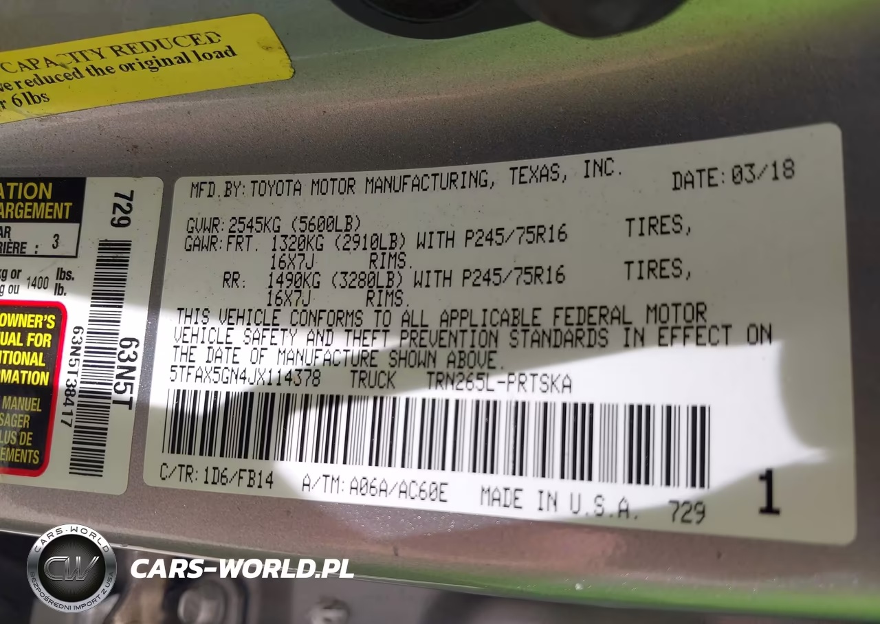 2018 Toyota Tacoma Sr VIN:5TFAX5GN4JX114378 - 9
