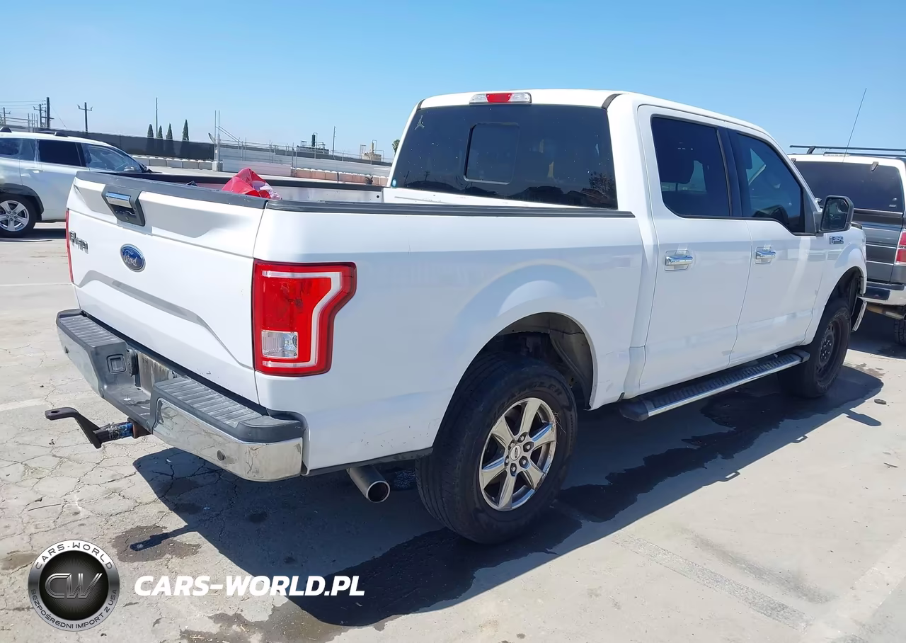 2017 Ford F-150 Xlt VIN:1FTEW1EF0HKD19535 - 4