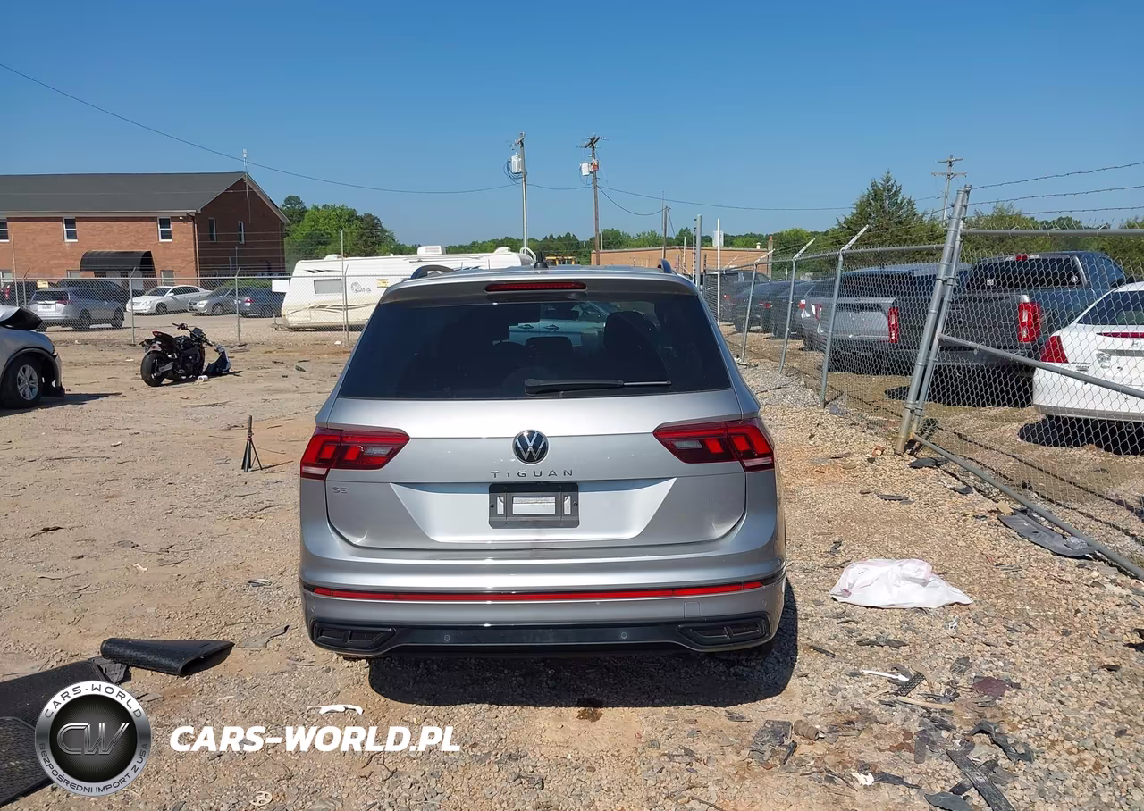 2023 Volkswagen Tiguan 2.0T Se R-Line Black VIN:3VVCB7AX6PM001514 - 16