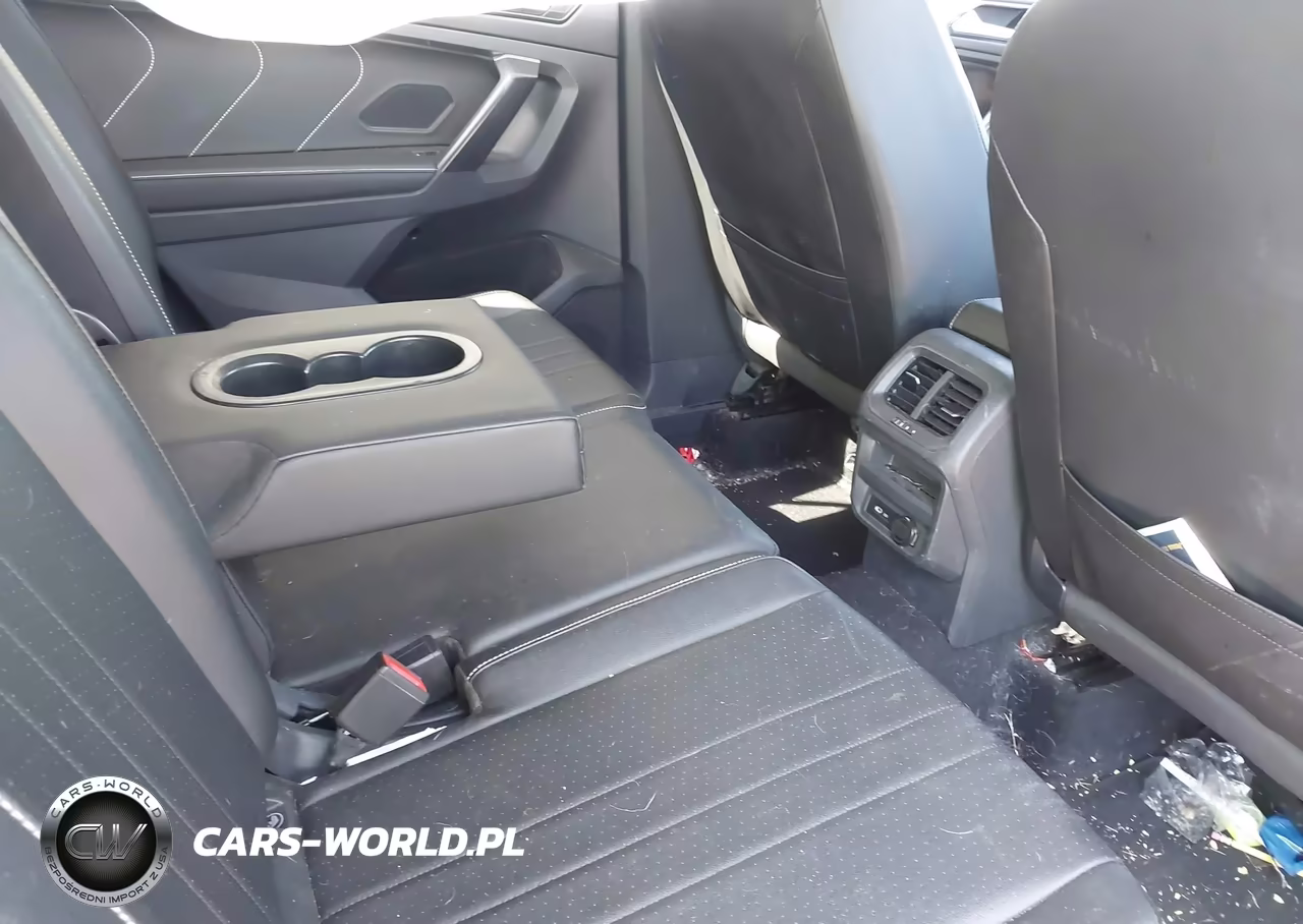 2023 Volkswagen Tiguan 2.0T Se R-Line Black VIN:3VVCB7AX6PM001514 - 8